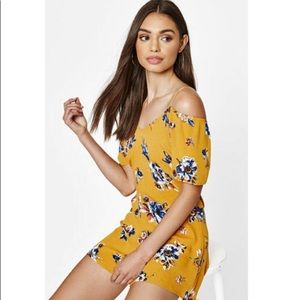 Kendall & Kylie Pacsun floral romper